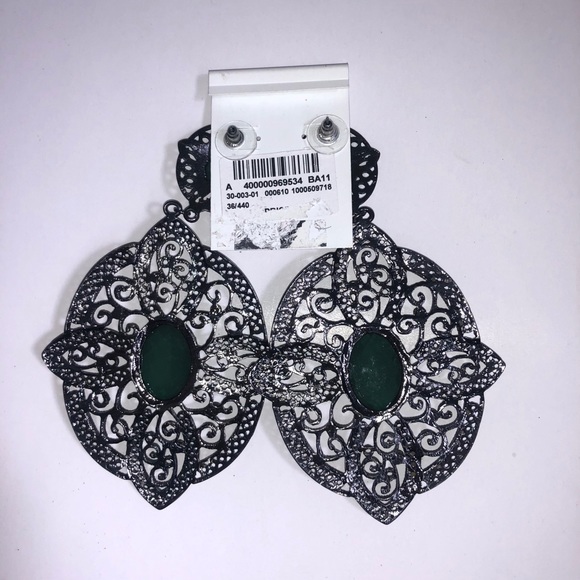 🎉HOST PICK 🎉 NWT $20 Afaze Green Earrings - Picture 5 of 5